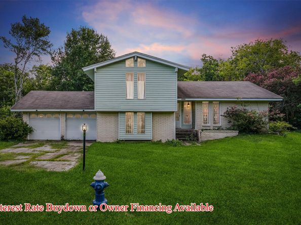 13922 Ambrose Street, Houston TX 77045