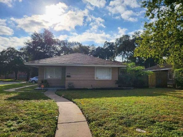 6642 Heron Drive, Houston TX 77087