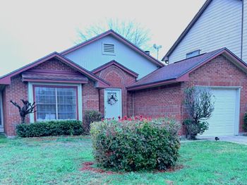 2322 Tomlinson Trail