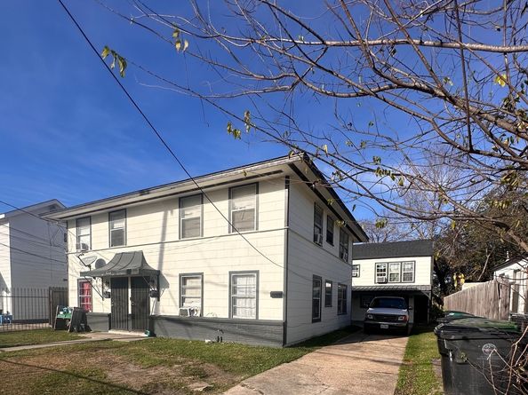 5623 Barremore Street A B 1 2, Houston TX 77023