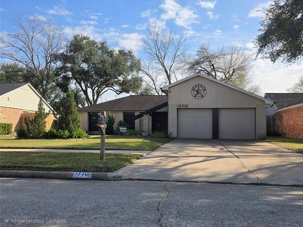 17706 Heritage Creek Drive, Webster TX 77598