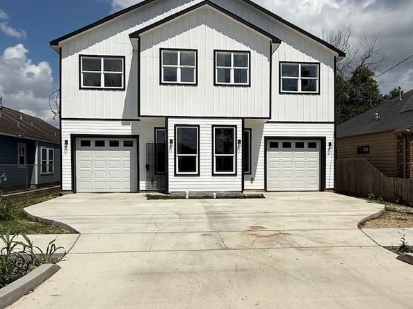 4605 Clover Street, Houston TX 77051
