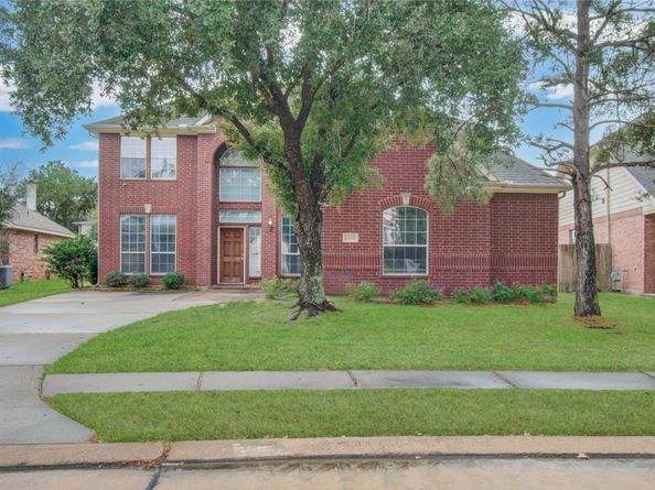 16819 Newlight Bend Drive, Houston TX 77095
