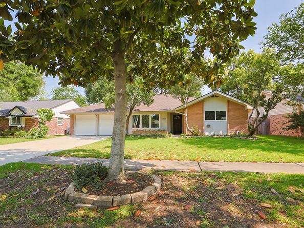 5410 Indigo Street, Houston TX 77096