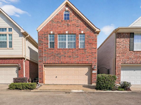 2636 Couch Street, Houston TX 77008