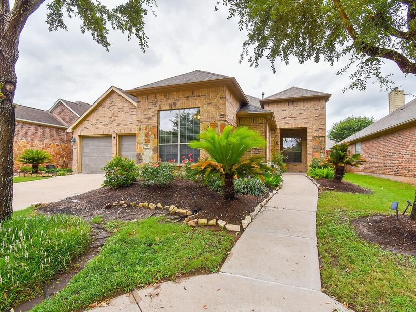 2214 Ascot Lane, Sugar Land TX 77479