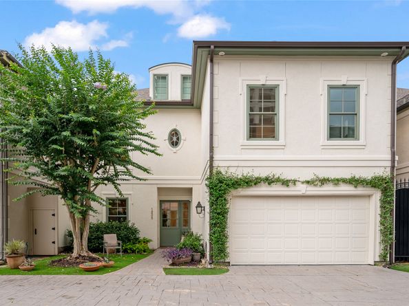 1235 Wynden Oaks Garden Drive, Houston TX 77056