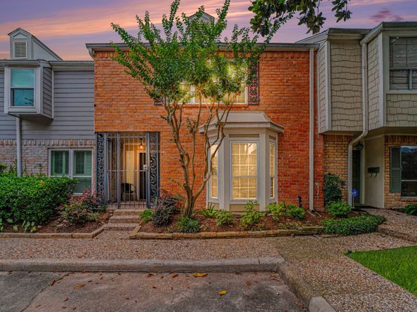1661 W Sam Houston Parkway S, Houston TX 77042