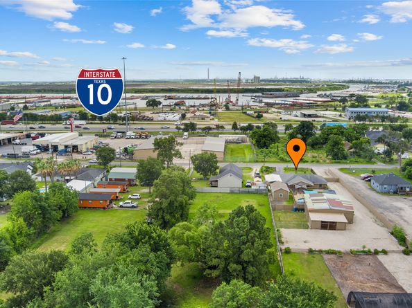 16815 Avenue A, Channelview TX 77530