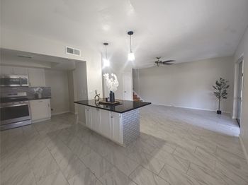 2252 Shadowdale Drive