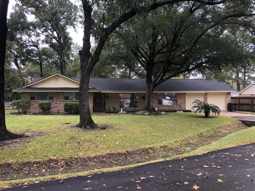 12738 Eastbrook Drive, Houston TX 77013