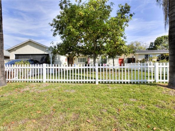 1029 E Galatea, Azusa CA 91702