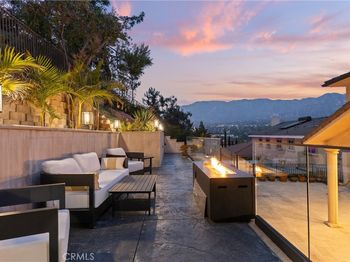 3435 Oakmont View Drive