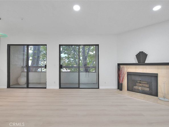 460 Oak Street 201, Glendale CA 91204