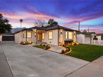 2995 E Del Mar