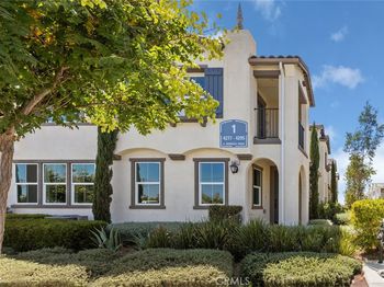 4281 S Hermosa Paseo