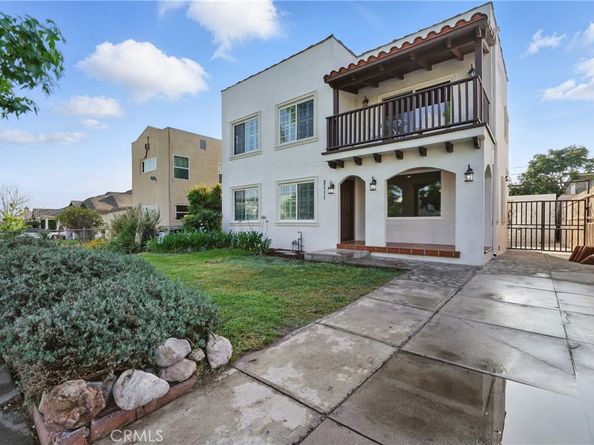 2111 S Bronson Ave, Los Angeles CA 90018