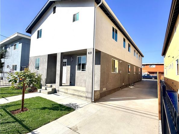 829 W G, Wilmington CA 90744