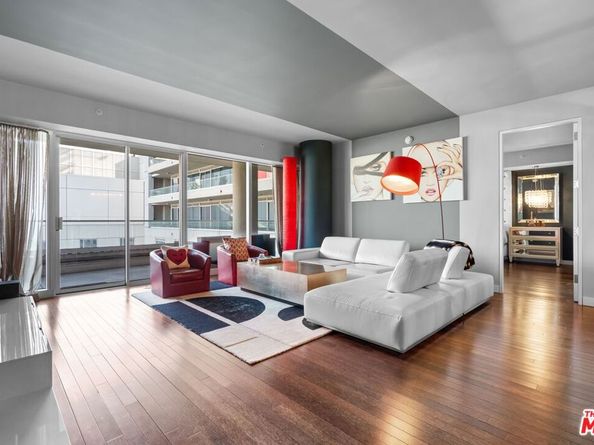 6250 Hollywood Boulevard 12B, Los Angeles CA 90028