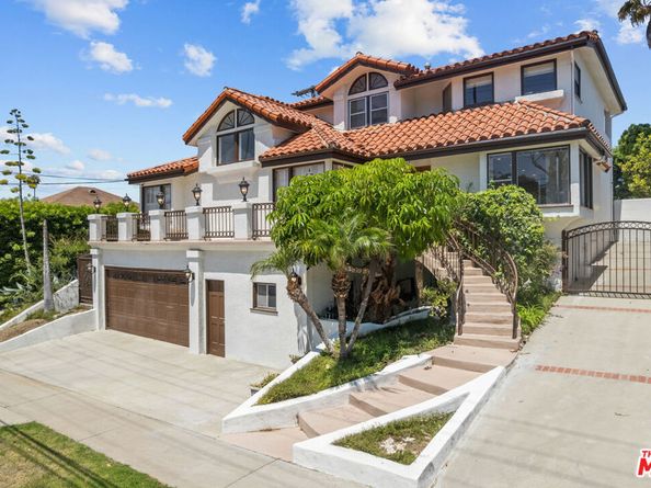 5317 Angeles Vista Boulevard, View Park CA 90043