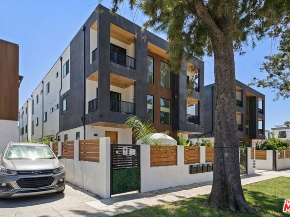 833 N Mccadden Place, Los Angeles CA 90038