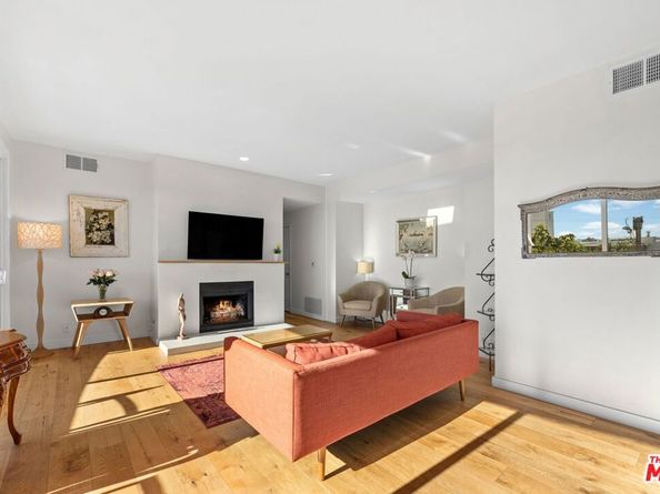 11535 Rochester Avenue 302, Los Angeles CA 90025