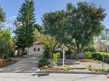 2312 Oliveras Avenue