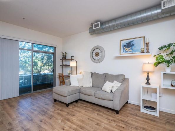 889 Date St. 214, San Diego CA 92101