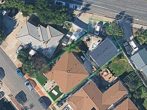 4941 Gary St., San Diego CA 92115