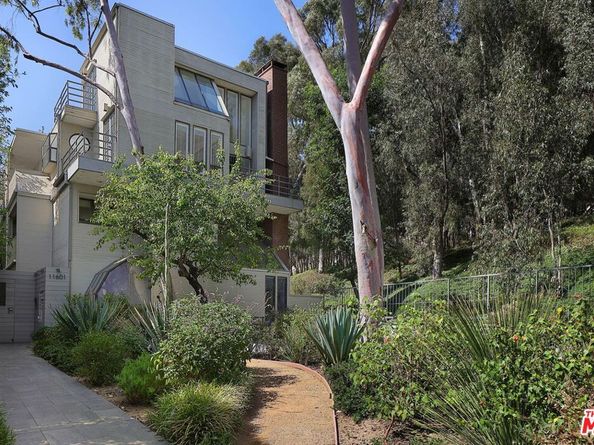 11601 Montana Avenue 6, Los Angeles CA 90049