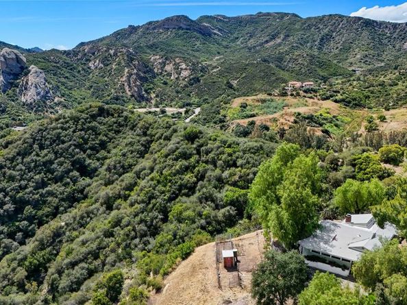 2617 Hodgson Circle Drive, Topanga CA 90290