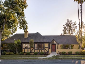 2410 E Orange Grove Boulevard