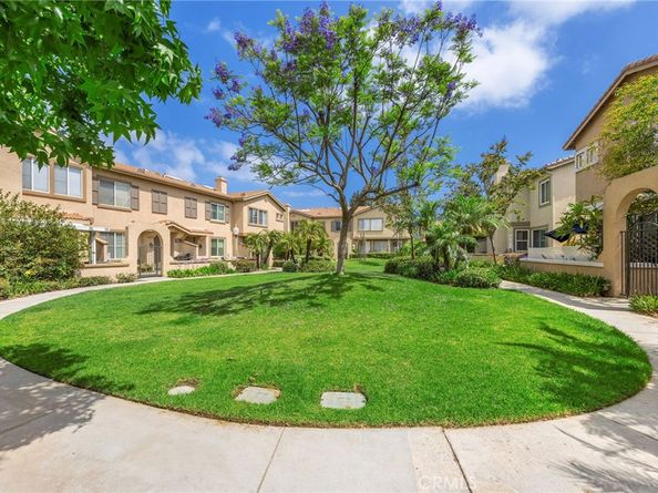 448 N Londonderry Lane D, Orange CA 92869