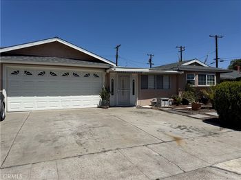 4821 W Acapulco