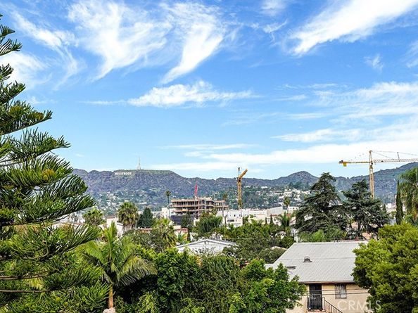 741 1/2 N Gramercy, Los Angeles CA 90038