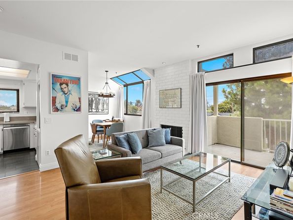 17641 Sergio Circle 203, Huntington Beach CA 92647