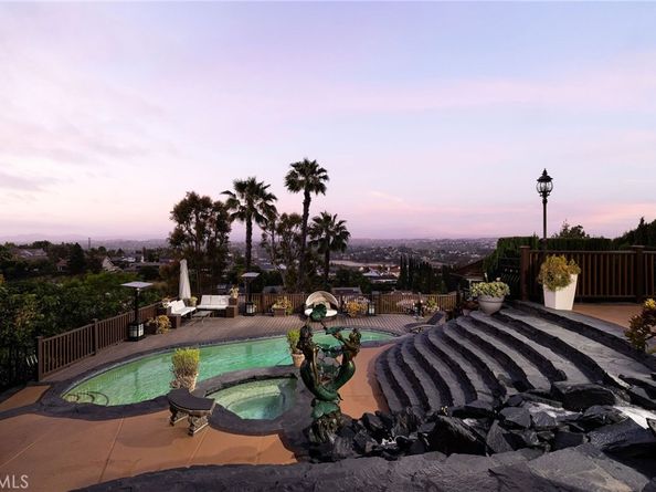 25761 Highplains, Laguna Hills CA 92653