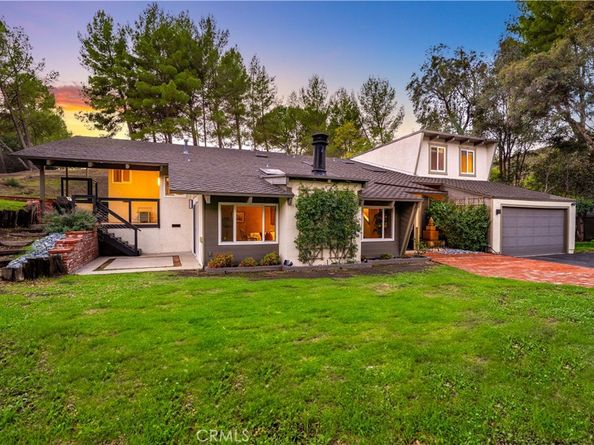 2171 McKain Street, Calabasas CA 91302