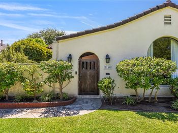 2160 Loma Vista Street