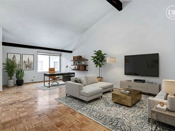5650 Sumner Way 308, Culver City CA 90230