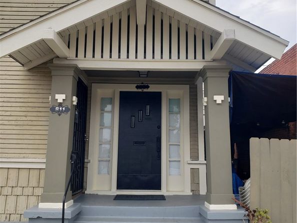 811 Lime Avenue, Long Beach CA 90813