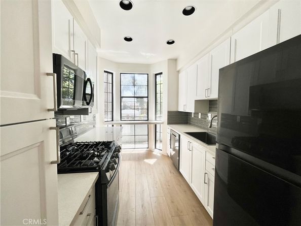 12211 Idaho Avenue 101, Los Angeles CA 90025