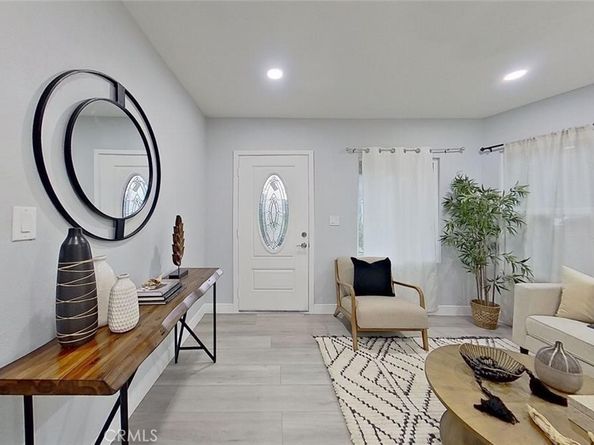 805 Earlham Street, Pasadena CA 91101