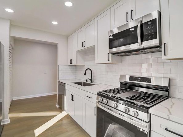 3738 Beta St, San Diego CA 92113