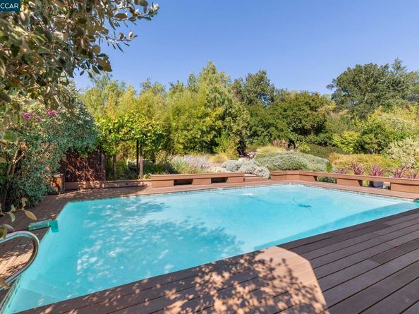 275 Gil Blas Rd, Danville CA 94526