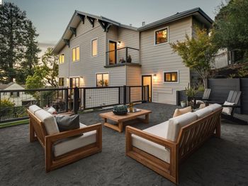 1409 Scenic Ave