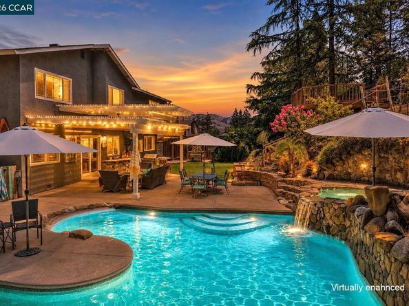 139 Mt Everest Ct, Clayton CA 94517