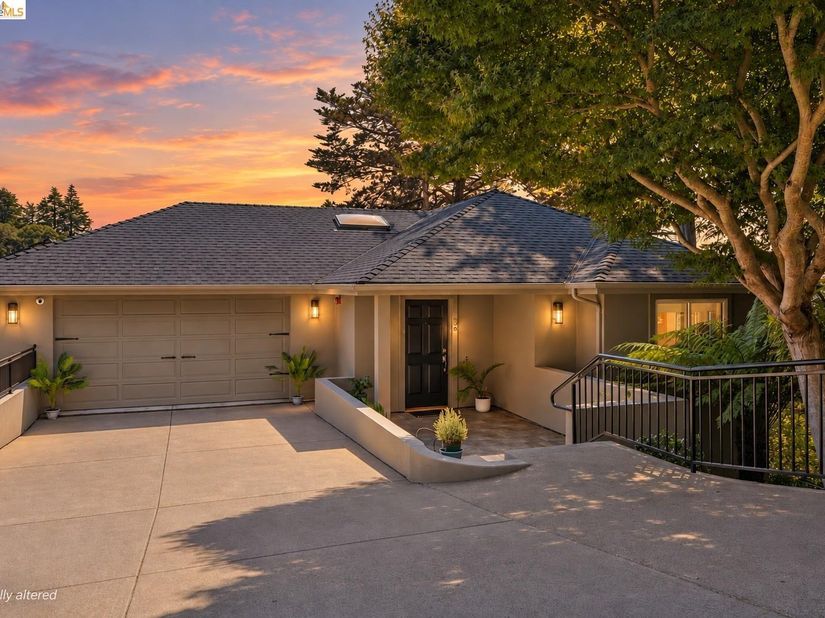 6153 Girvin Drive, Oakland CA 94611