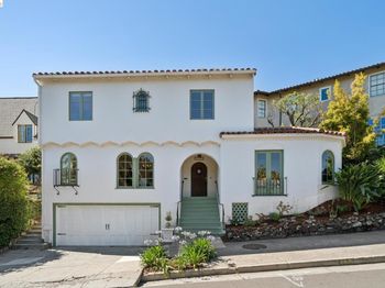 6080 Ocean View Drive