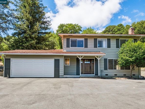 486 Butterfield Place, Moraga CA 94556